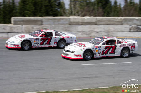 Père et fils Lessard sur la piste, en 2014